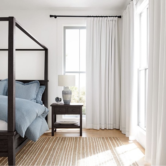 Pottery Barn Emery Blackout Linen Curtain - 2 panels - Picture 5 of 8